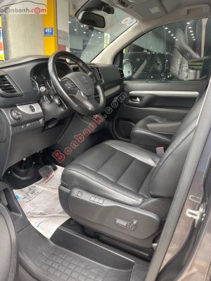 Xe Peugeot Traveller Luxury 2019