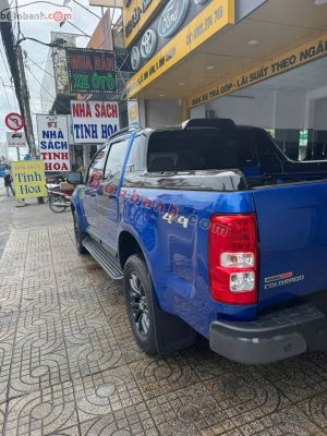 Xe Chevrolet Colorado High Country 2.5L 4x4 AT 2018