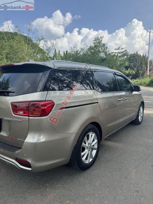 Xe Kia Sedona 2.2 DAT Luxury 2019