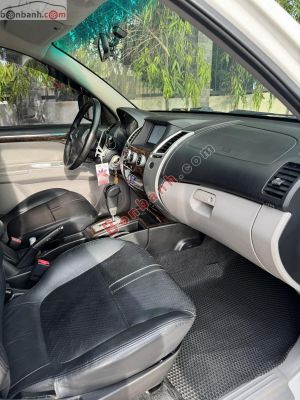 Xe Mitsubishi Pajero Sport G 4x2 AT 2012